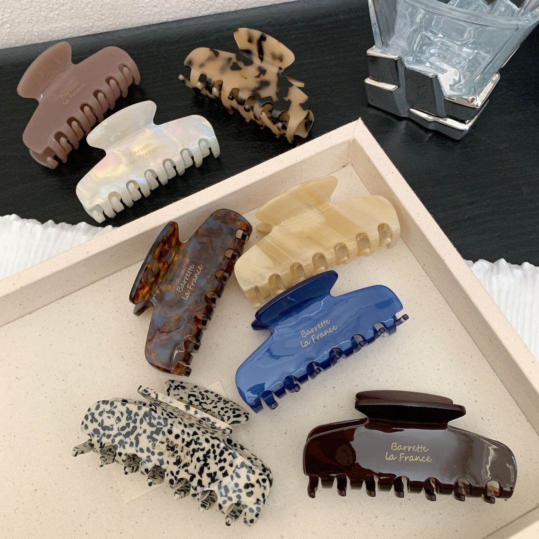 Clip rétro français fait sur commande de griffe de cheveux de requin d'acétate de cellulose du logo 8.3CM